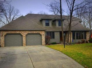 4655 White Oak Ln, Racine, WI 53403