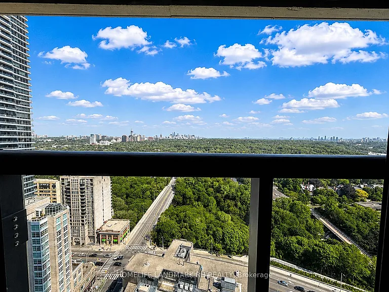 609 Sherbourne St #2805 — Photo 12