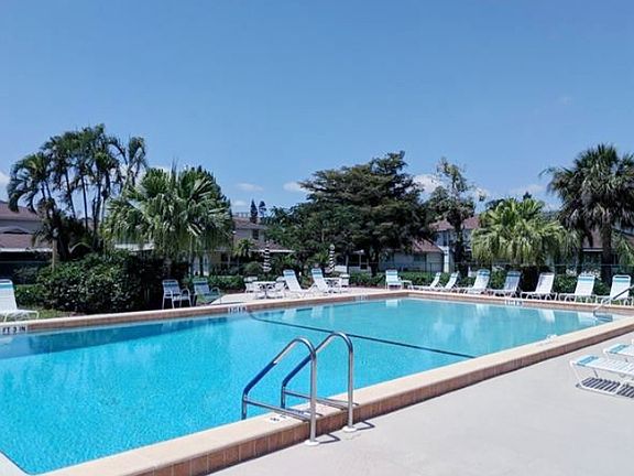 3rd image of 3363 Alouette Cir APT 3