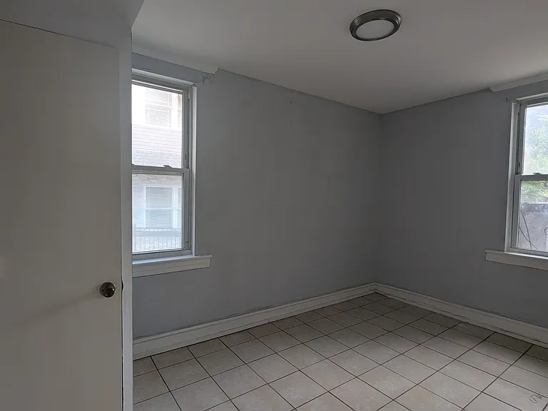 1114 Magnolia Ave #5A — Photo 4