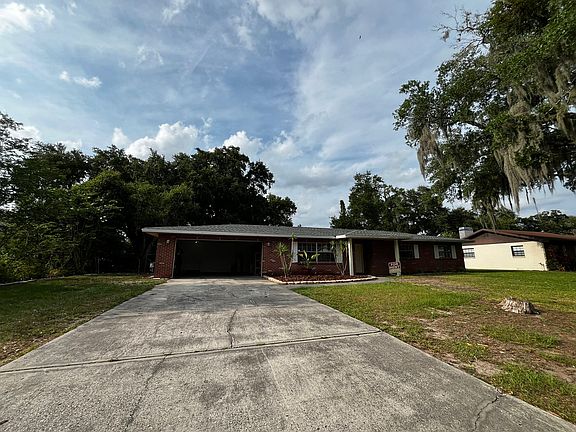 2nd image of 1120 Lisa Ln