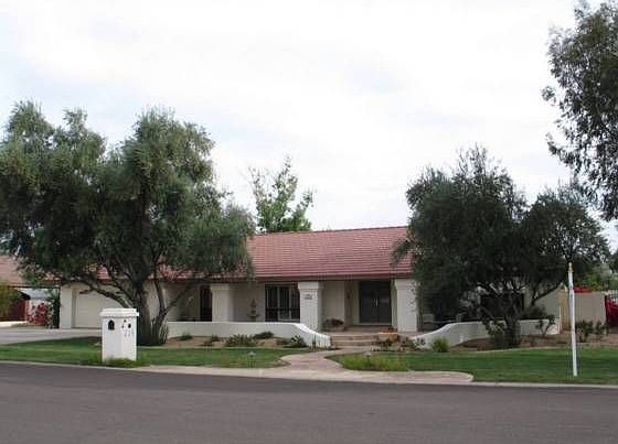1st image of 234 W La Vieve Ln