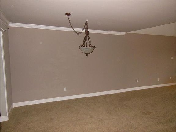 4th image of 1016 Saint Julien Dr APT 305