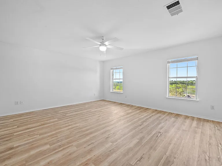 2412 Regal Park Ln — Photo 23