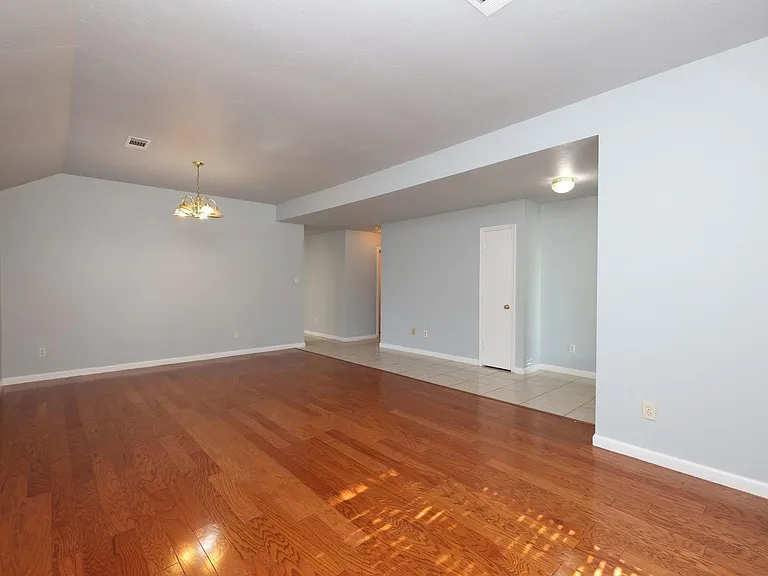 7430 Pouter Dr — Photo 4