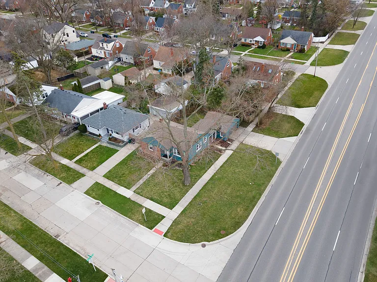 4727 Olivia Ave — Photo 37