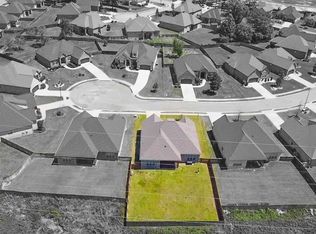 906 Abingdon Cv, Bonaire, GA 31005