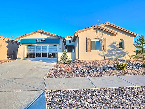 Front Exterior - Katherine Mariposa