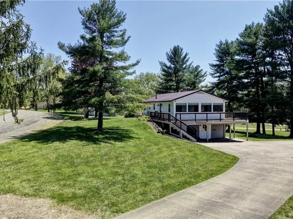 7795 Buckhorn Cv, Millersburg, OH 44654