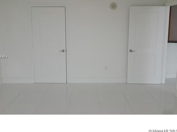 5th image of 7910 Harbor Island Dr APT 908