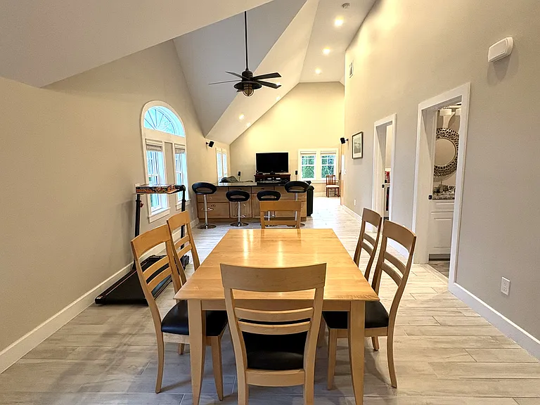 Bay View Dr — Photo 14