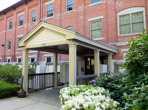 540 Main St Unit 308, Clinton, MA 01510