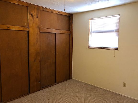 Larger Bed Rm closet