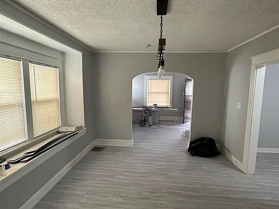 2nd image of 3503 E 25th St