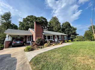 1004 Woodland Blvd, Wilkesboro, NC 28697