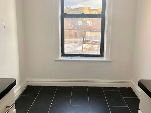 3rd image of 4535 44th St APT 3H