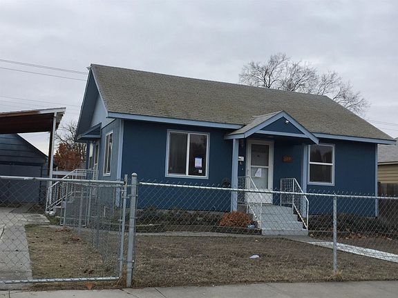 4th image of 228 E 2nd Ave