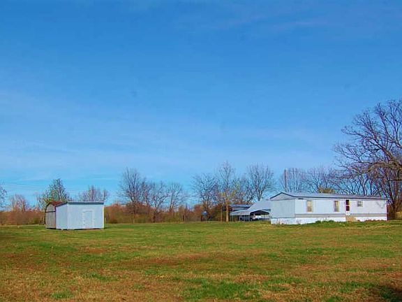 3rd image of 1835 Sellers Dr