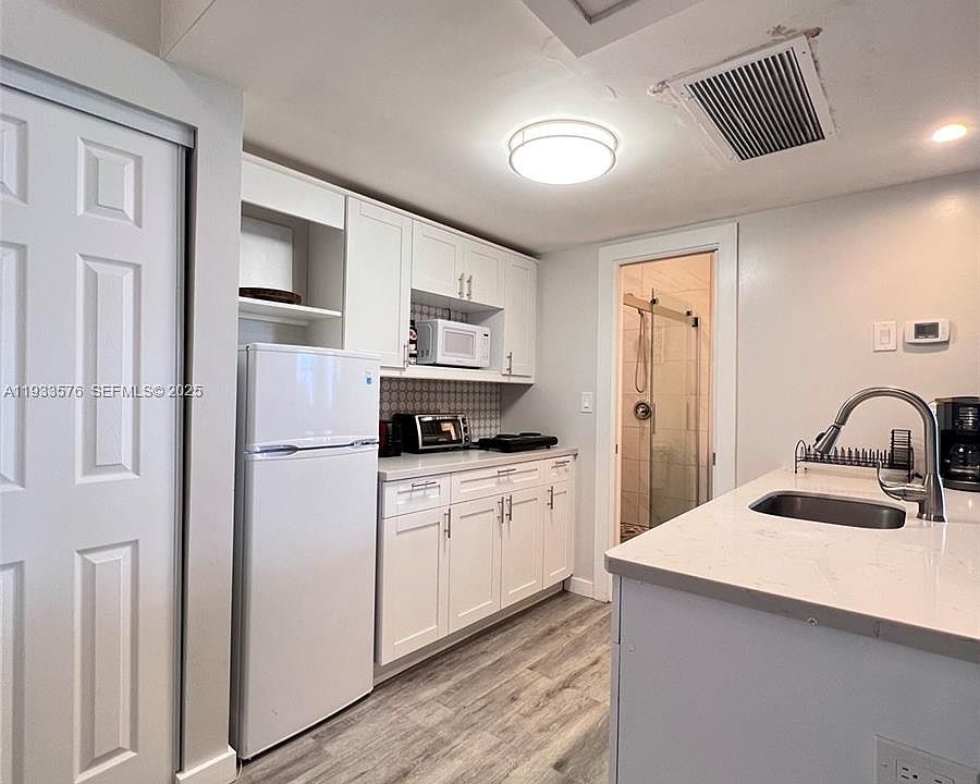 1st image of 26 Diplomat Pkwy #2308