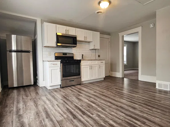 2808 York Ave #Up, Cleveland, OH 44113