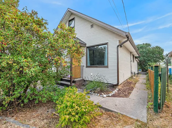 3007 38th St, Vernon, BC V1T 6H7