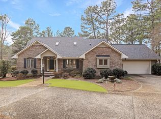 253 Devonshire Avenue W, West End, NC 27376