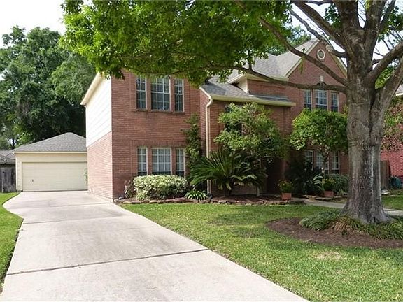 2nd image of 6406 Brittany Park Ln