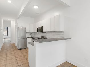 47-38 11th St #7, Long Island City, NY 11101