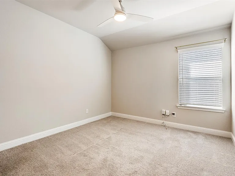 3725 Holley Ridge Way — Photo 21