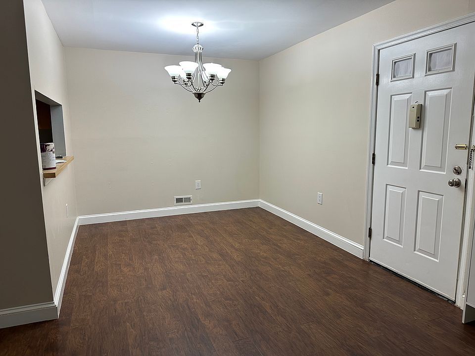 1st image of 358 McDowell Dr