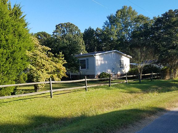 side view, corner lot