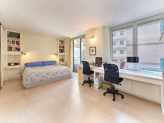 4th image of 311 Greenwich St #7AB