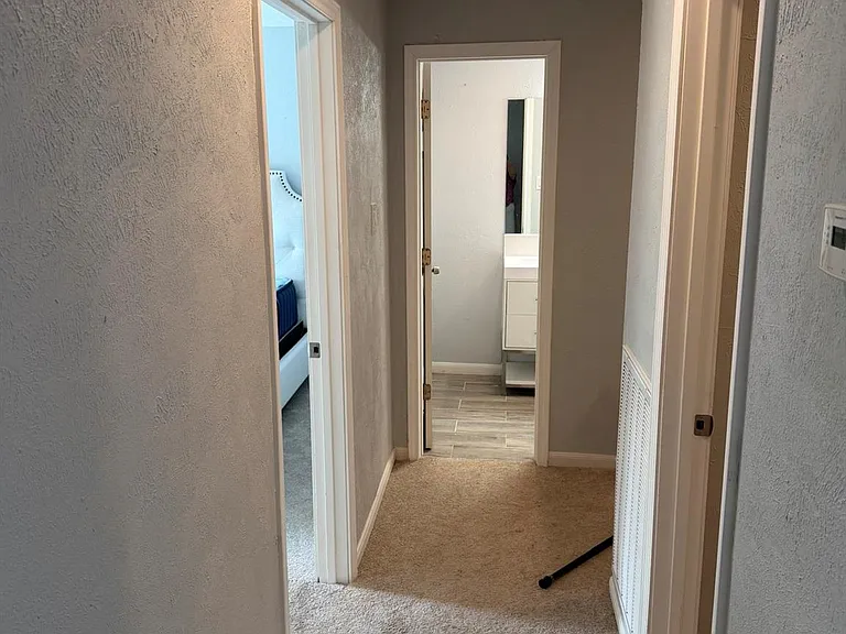 17078 Gleneagle Dr S — Photo 18