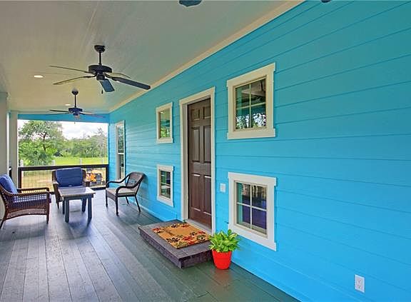 3rd image of 115 Dulce Ct