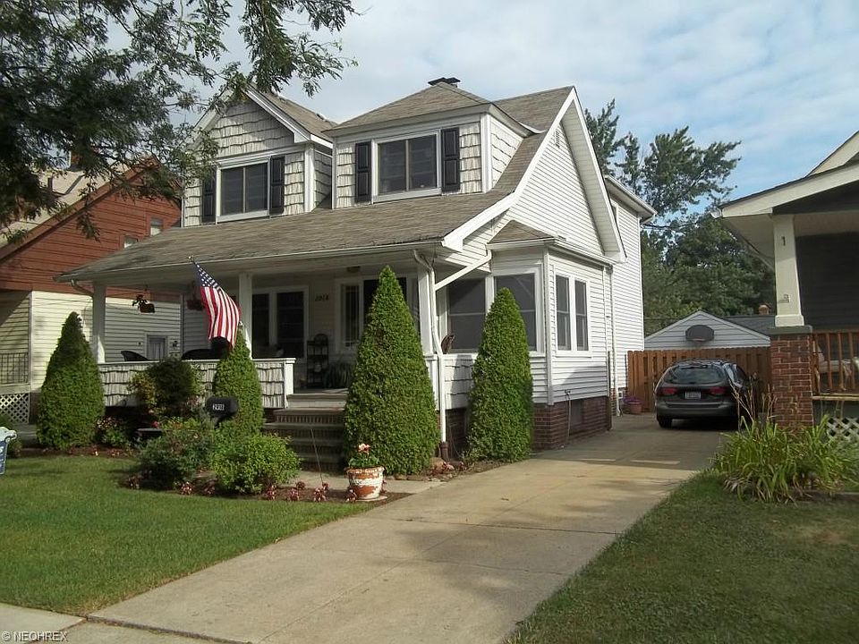 1st image of 2918 Lucerne Ave