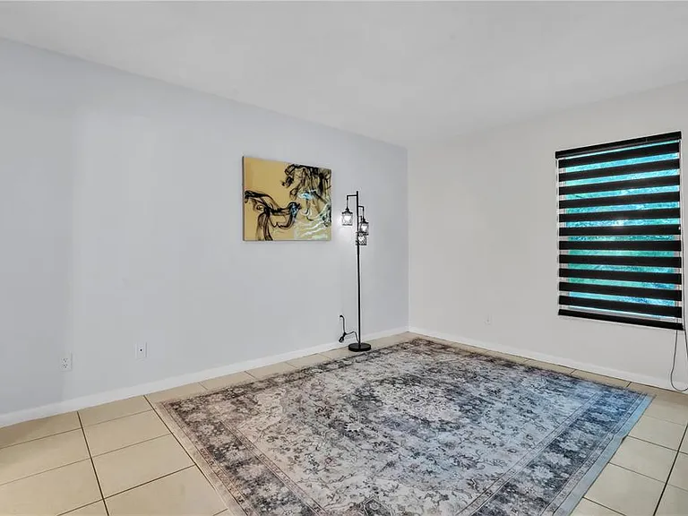 1799 N Highland Ave #22 — Photo 8