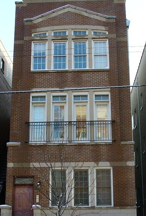 1st image of 1319 W Belmont Ave #1B