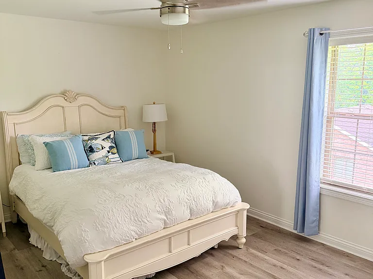 85 Melrose Dr #5 — Photo 11