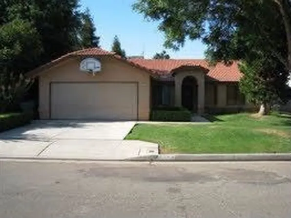 2073 E Fallbrook Ave, Fresno, CA 93720