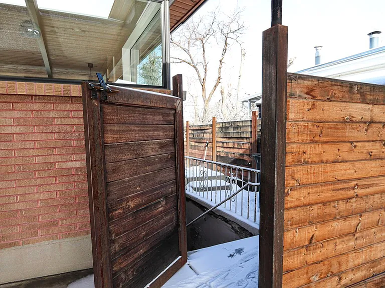 1859 E Hillcrest Ave — Photo 22