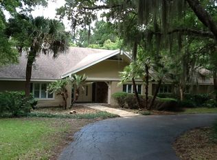 7916 SW 43rd Dr, Gainesville, FL 32608