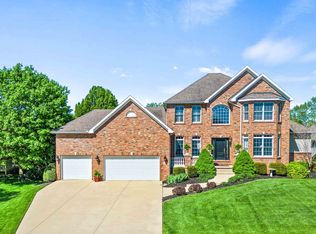 4 Derby Way, Bloomington, IL 61704