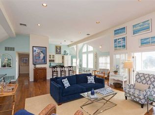 48A Main St, Westhampton Beach, NY 11978