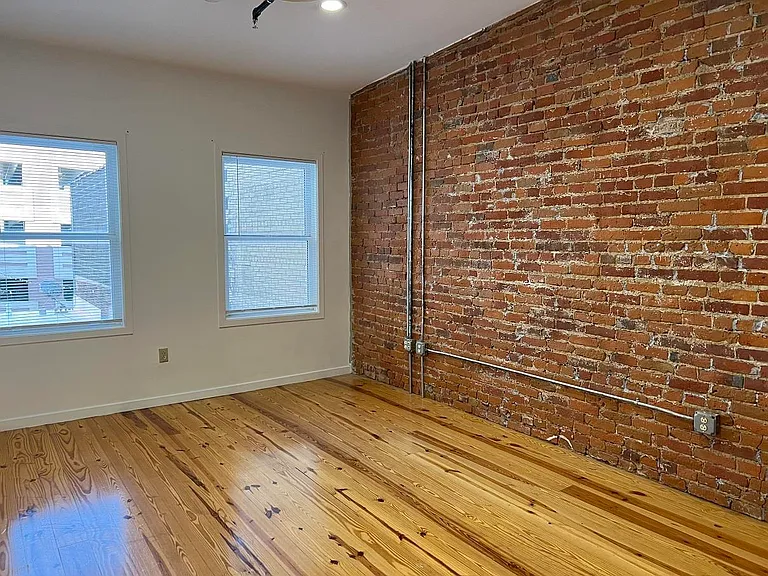 432 S Saginaw St #300 — Photo 11