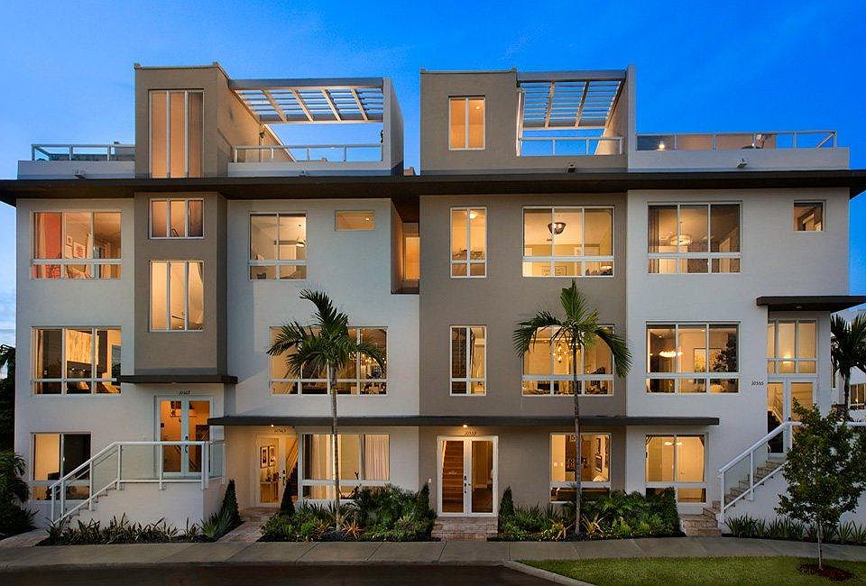 2nd image of 10538 NW 66th St