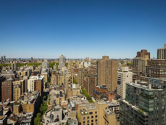 4th image of 171 E 84th St APT 34E