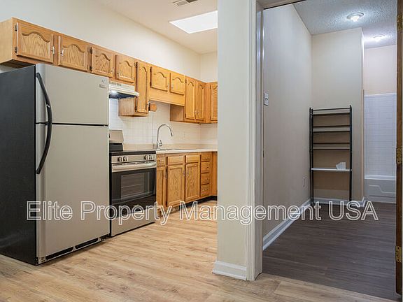 3rd image of 3245 Highway 61 E #1