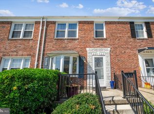 228 Medwick Garth E, Baltimore, MD 21228
