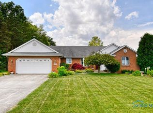 29807 N Fostoria Rd, Millbury, OH 43447