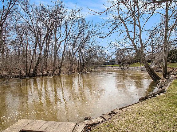 4th image of 58010 Ox Bow Dr